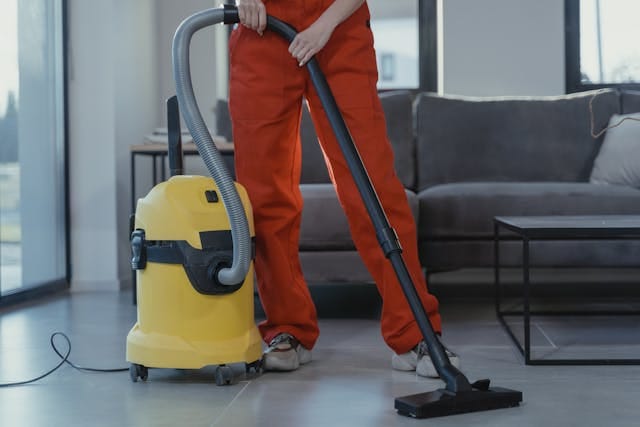 Apartment Cleaning